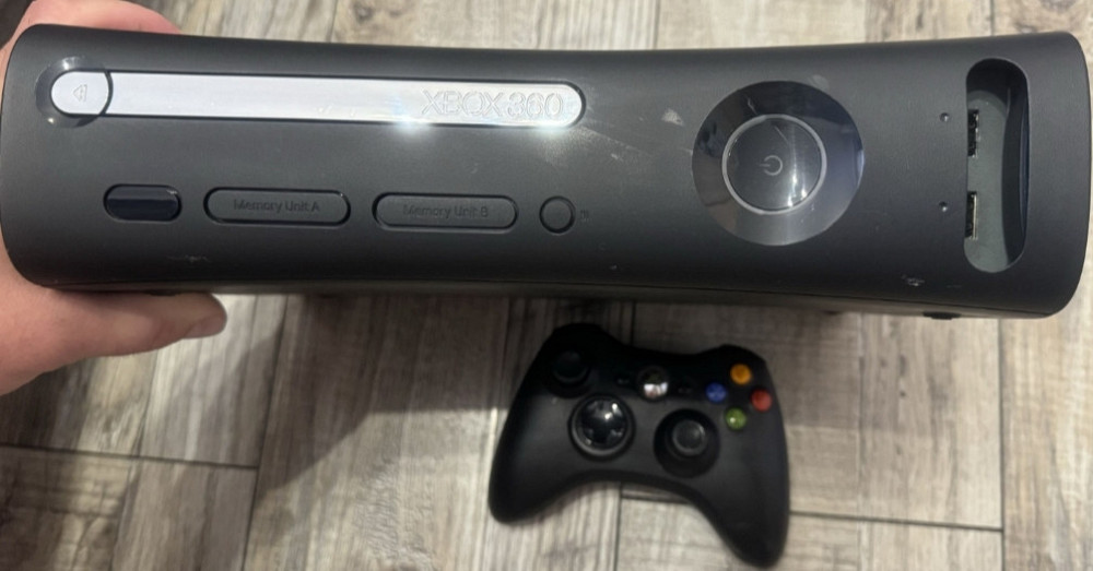 Приставка Xbox 360 FAT 250Gb. Киев - изображение 1