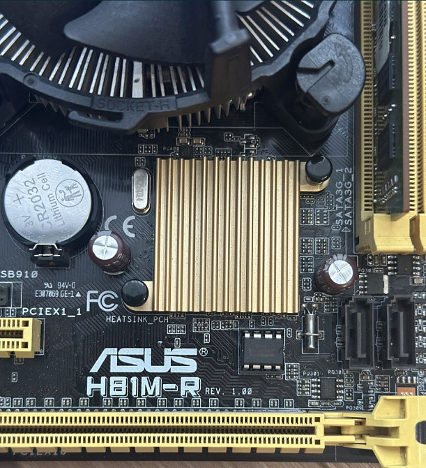 Комплект Материнская Плата ASUS h81m-r. сокету. Киев - изображение 3