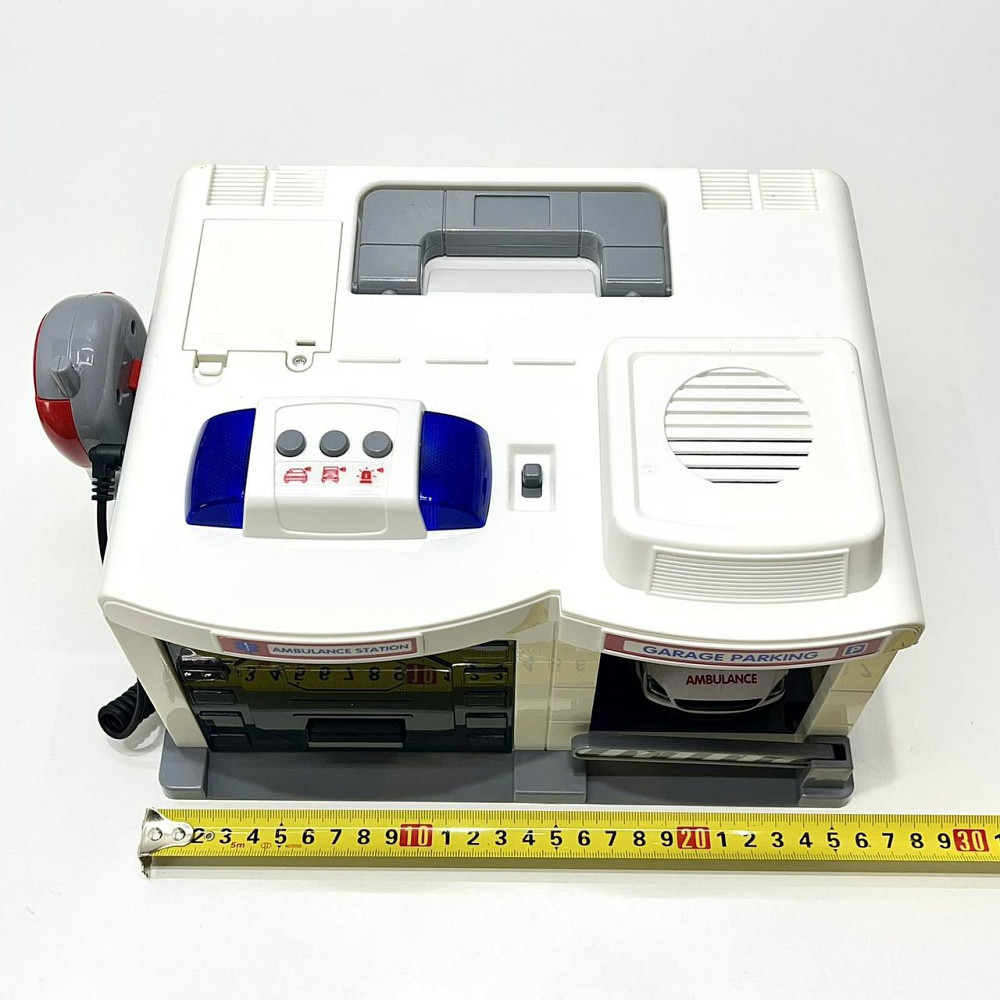 Ігровий набір Chengmei Toys Гараж з машинкою Швидка допомога зі світловими та звуковими ефектами (CLM-557) Чернигов - изображение 3