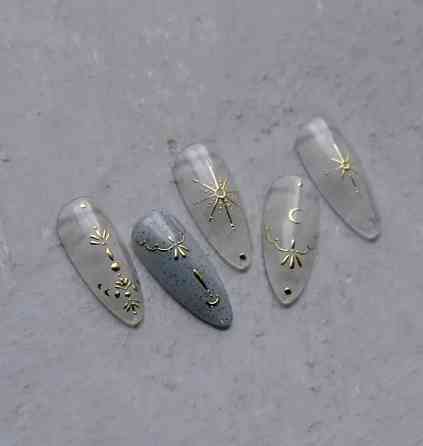 Наклейки для ногтей «Луна и звёзды» — золотистые (1 лист) Киев