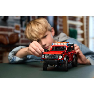 Конструктор LEGO Technic Внедорожник Ford Bronco (42213) Винница - изображение 5
