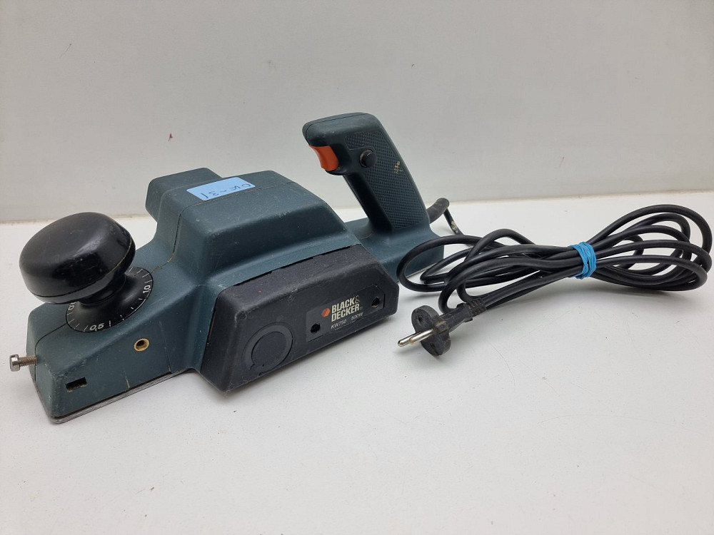 Електричний рубанок Black Decker kw750 (товар вживаний) Луцьк - фото 2