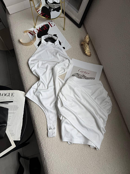 Женский стильный привлекательный костюм двойка боди + юбка микродайвинг Молочный, 40/42 Одесса - изображение 5