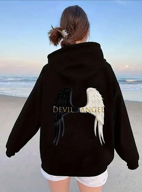 Жіноча стильна худі с візерунком тринитка на флісі Одеса - фото 1