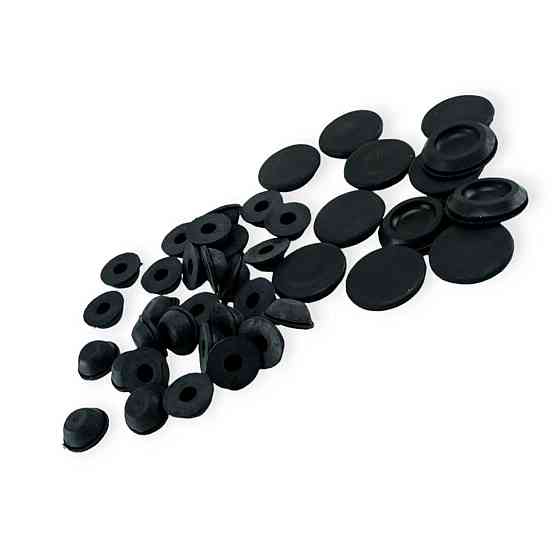 Заглушки резина 2121 днища Мукачево