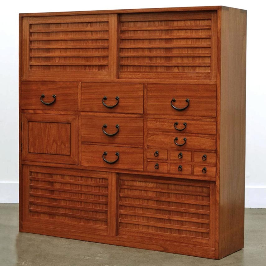 Комод тансу 