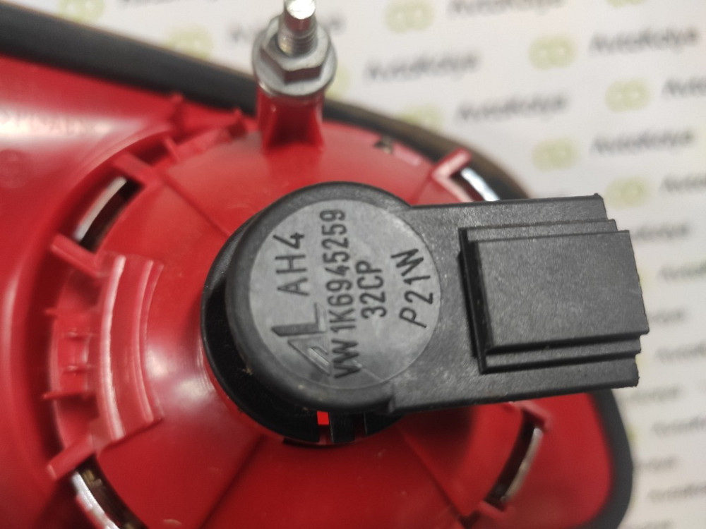 Ліхтар задній правий внутрішній VW Passat B6 2005-2010 (3C9945094A) Ковель - фото 4