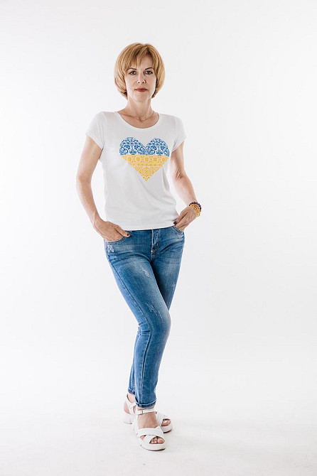 Вишиванка жіноча, біла, бавовна, футболка-вишиванка, футболка з вишивкою патріотична Київ - фото 1