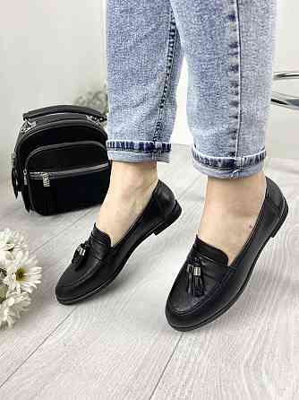 Kadar Туфлі жіночі KADAR 00-0868952 чорні (весна-осінь, шкіра натуральна) (2680) 36-40 Коломыя