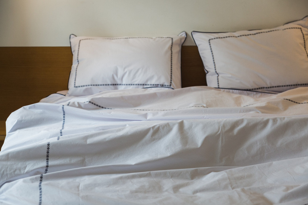 Ecotton Комплект постільної білизни Ecotton Євро з вишивкою та кантом український хрестик Dark Коломия - фото 4