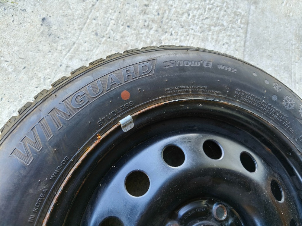 Диск з шиною 195/60 R15 Nexen Winguard Snow G WH2 Ford Fusion комплект Ковель - фото 3