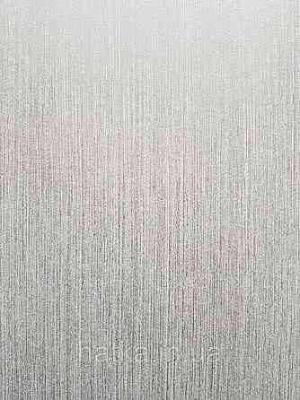 Шпалери вінілові на флізелін Marburg 82194 Giulia однотонні сірі з білим і сріблом в тонку смужку Київ