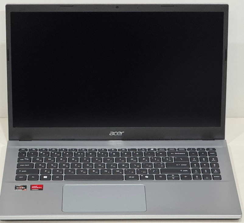 AMD Ryzen 7 5825U 16GB/512GB SSD 15.6