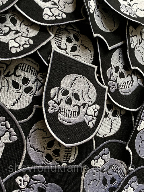 Шеврон Адамова голова (Форма щит. На липучке) Размер 9.5x7.5см Киев - изображение 3