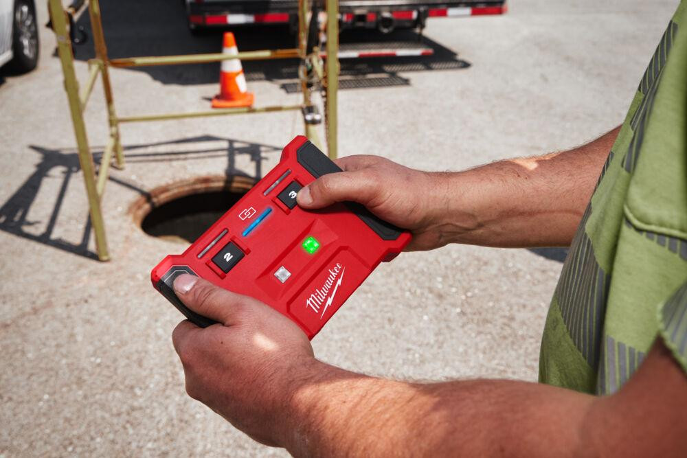 Кабелеріз гідравлічний акумуляторний MILWAUKEE M18 HCC125-801C (+зар.пр., 1акум.Х8Аг, кейс) FORGE™ Одеса - фото 4