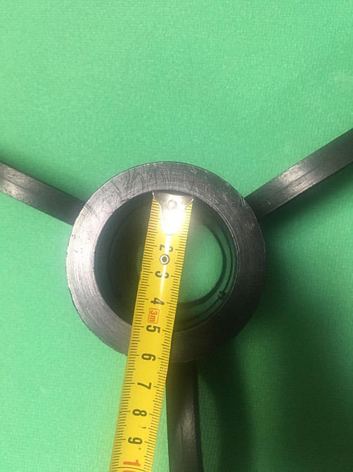 Подставка под елку на высоту мах 1,8-1,9 м, диаметр 5 см, черный, тренога для елки из полипропилена, Украина. Киев - изображение 9