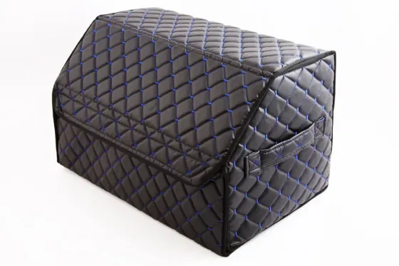 Сумка в багажник на липучках кожзам 50*30*30 см АвтоКомфорт черный/синяя нить Винница