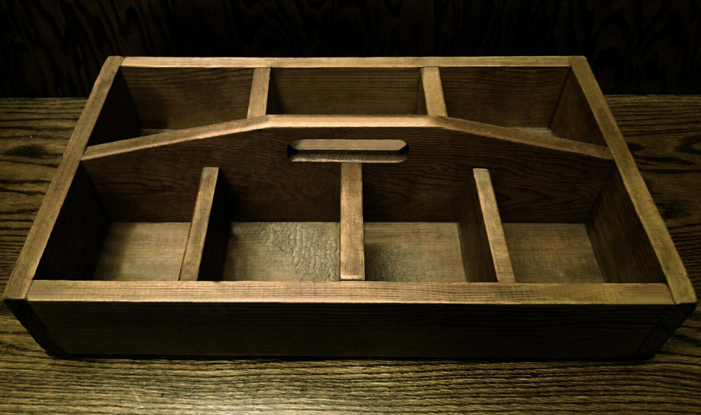 Ящик-переноска для инструментов 