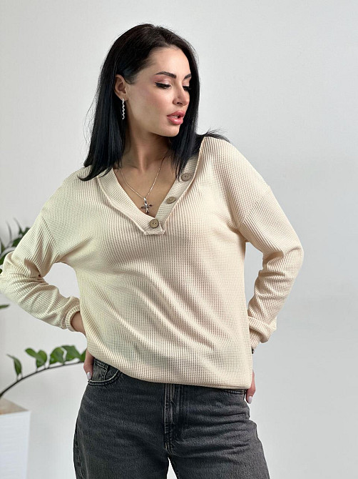 Жіночий пуловер з гудзиками "Pearl" оптом | Батал Бежевий, 50-52 Київ - фото 4