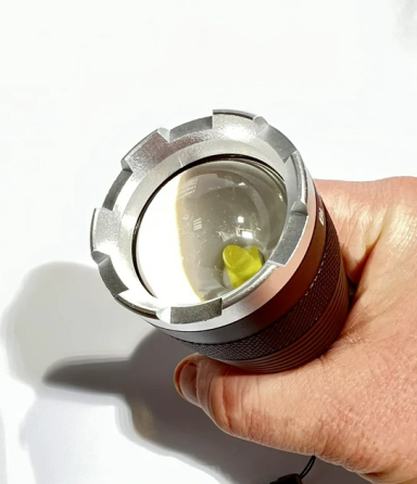 Ручной фонарь BL-A75-P90 zoom + Type-C + 26650 (3xAAA) 5 режимов Киев