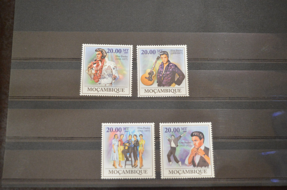 Марки. Серия. Мозамбик (УНЦ) Полтава - изображение 1