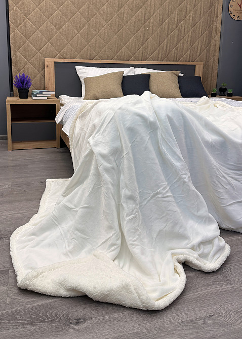 Плед двосторонній 155х200 см (+-5см) із штучною овчиною Молочний (87-064) Київ - фото 7