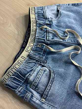 Джинси жіночі Liana 1-055 MOM з резинкою на талії великі розміри блакитні, блакитний, 4О, 40, 105 см, 130 см Київ