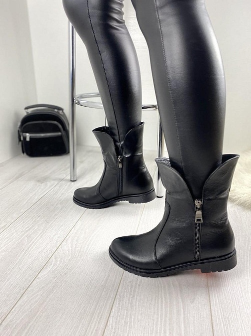 Напівчоботи жіночі M.KRAFT чорні натуральна шкіра зима висота 18см подошва 3,5см (2203) 38р. 40 Коломыя - изображение 4