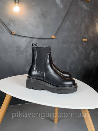 Ботинки женские челси из натуральной кожи черные демисезонные с застежкой размер 40 стелька 25 см Хмельницкий
