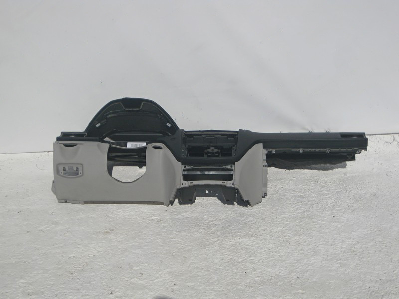 Mercedes-Benz  A2046803787 7L26 Приладова панель - торпеда чорно-сіра С-Class W204 до рестайлу Одесса - изображение 6