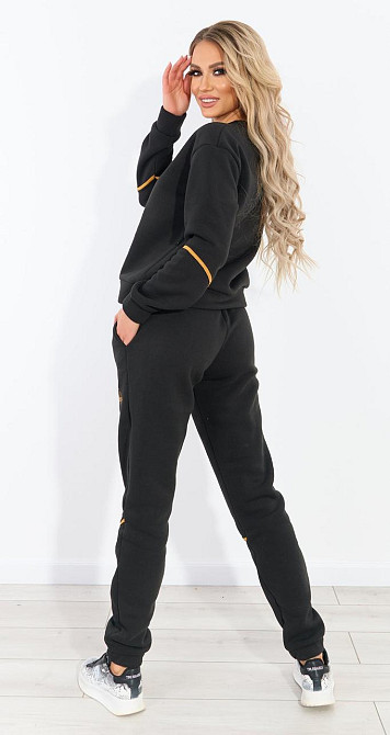 Тёплый костюм с вышивкой (42) Киев - изображение 3