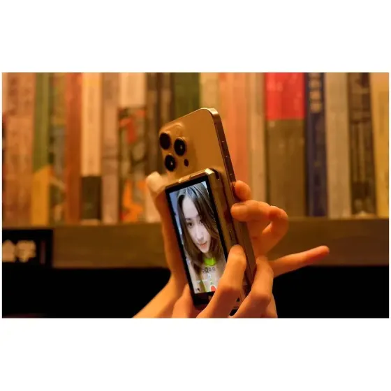 Магнитный экран/монитор для смартфонов с динамиками на заднюю панель телефона для селфи и блога Fotorgear X40 Коломия