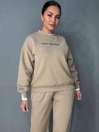 Костюм женский A-N 27063 свитшот и джогеры оверсайз с вышивкой бежевый, бежевый, S Киев