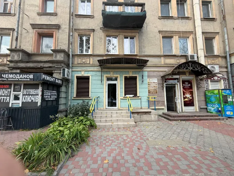 Нове Магазин на червоній лінії, з окермим входом Привокзальна 3 Дніпро - фото 5
