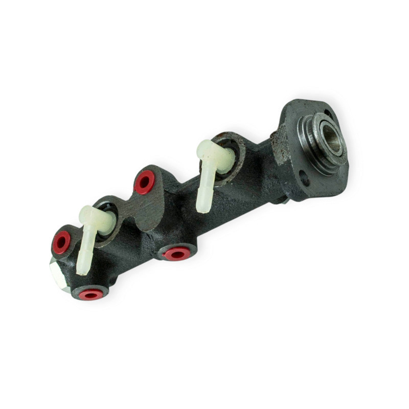 Цилиндр главный ЗАЗ 1102, 1103, 1105 Таврия под вакуум (ГТЦ) AT тормозной Мукачево - изображение 1