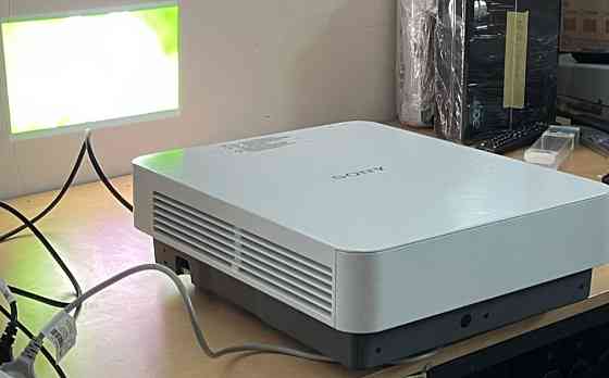 Проектор SONY VPL - FH35 Харків