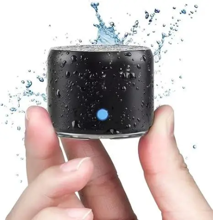 Портативная Bluetooth колонка EWA A106 Pro Black Беспроводная мини акустика с басовым излучателем Водонепроницаемая IP67 Чехол Киев