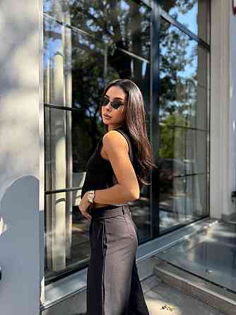 Женский брючный костюм двойка: жилет и брюки турецкая костюмка Черный 2, 44 Одесса