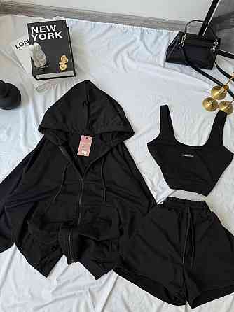 Женский прогулочный костюм тройка: кофта топ и шорты двунитка Черный, 46/48 Одесса