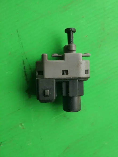 Вимикач на педаль гальм 1S7T-13490-AA Форд оригінал Винница - изображение 1