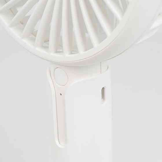 Вентилятор аккумуляторный Bo-Camp Portable Fan With Holder White (8520952) Вінниця
