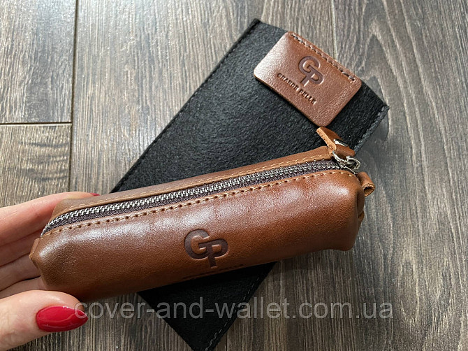 Коричневая глянцевая кожаная ключница бочка Grande Pelle Киев - изображение 7
