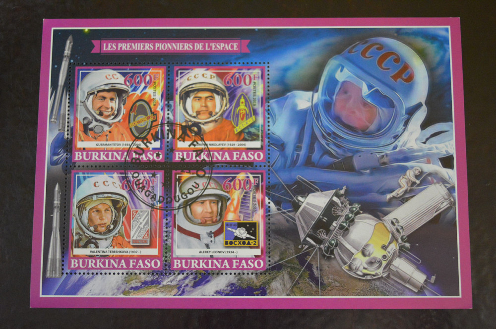 Буркина Фасо. Марки. Личности. Транспорт. Блок. 2019 год (В-4) Полтава - изображение 1