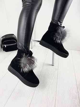 ITTS Угги жіночі ITTS чорні натуральна замша з хутром висота 13,5 см ( ) Коломия