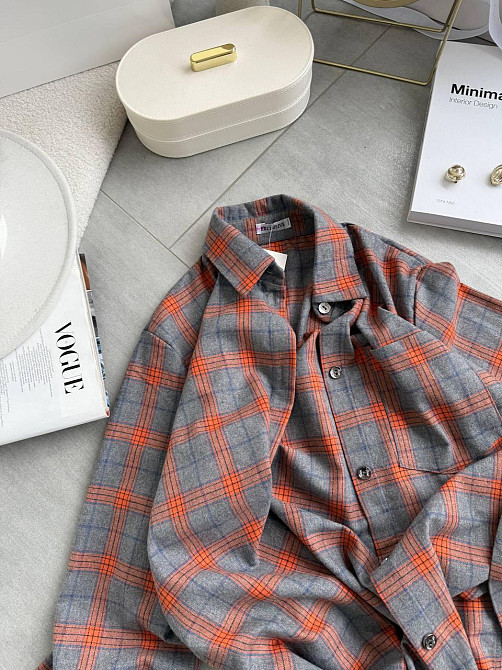 Женская повседневная оверсайз рубашка в клетку костюмный тиар Одесса - изображение 5