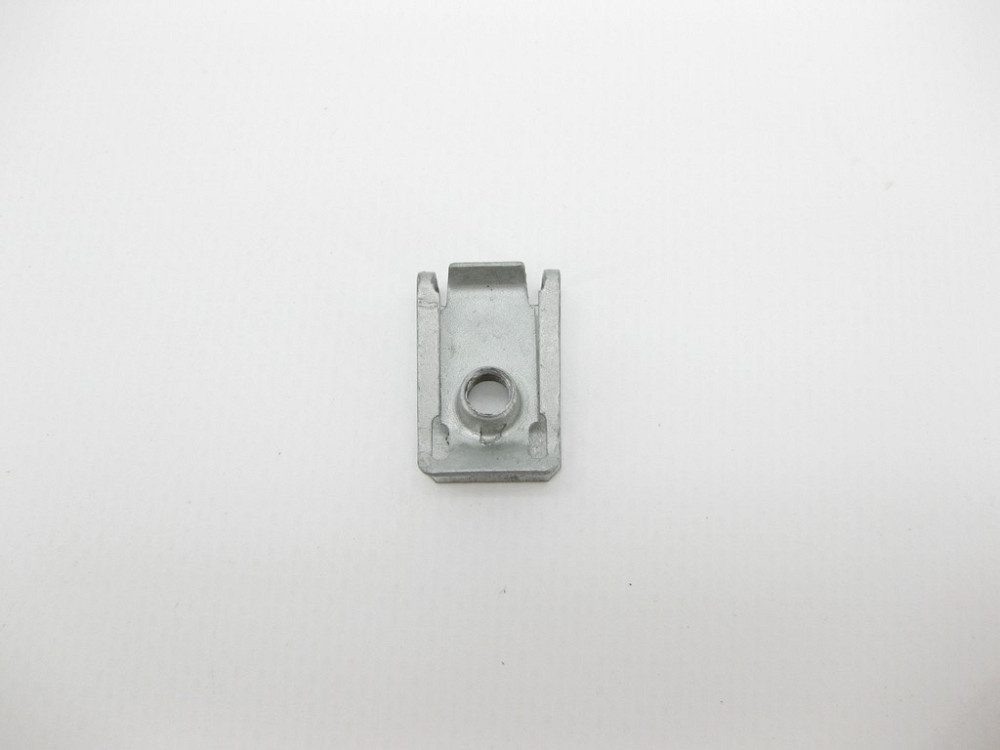 Mercedes-Benz  A0049941345 Скоба кріпильна з різьбленням M5 E-Class W212 W212 C207 CLS C218 C219 C-Class W204 ML GLE W165 GL GLE X166 W167 C292 Одесса - изображение 1