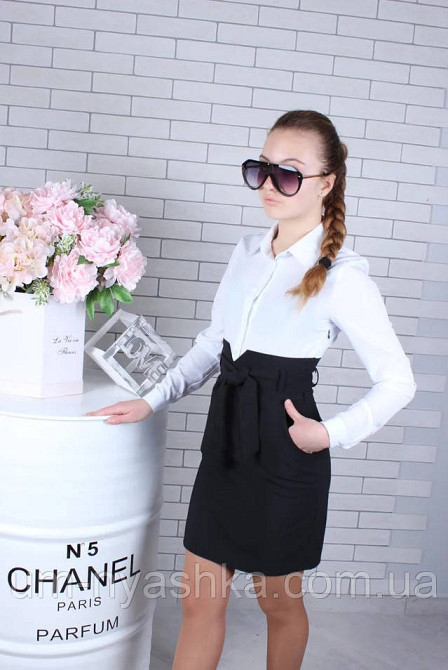 Школьное платье подростковое черное с белым верхом 152-158 Кривой Рог - изображение 1