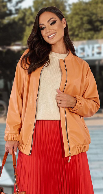 Яркая куртка из эко кожи (48) Киев - изображение 1