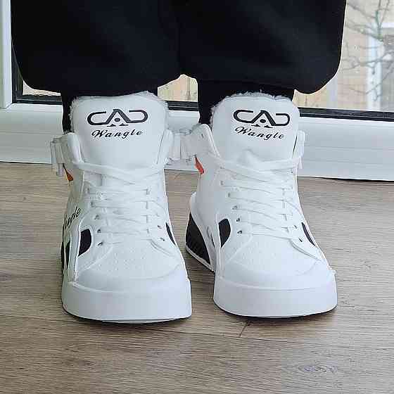 Зимові жіночі Кросівки на хутрі Білі Снікерси Черевики (розміри: 36,37,38,39,40) Дніпро