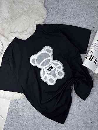 Жіноча подовжена футболка оверсайз з ведмедиком кулір Білий Одеса